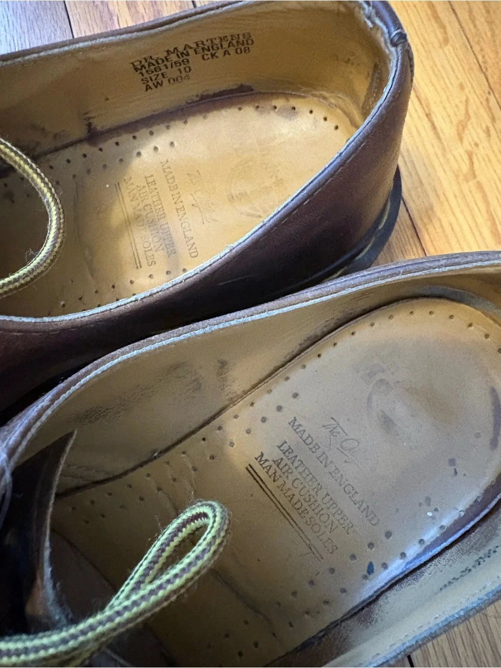 Vintage Dr. Martens 1561 4-Eye Brown Leather Oxford Shoes 90s